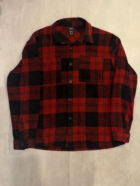 Forever 21 Red and Black Plaid Lightweight Shirt Jacket